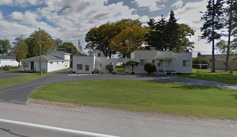 Zauels White Caps Cottages and Cabins - 2015 Street View (newer photo)